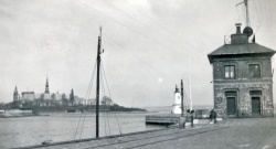 Karantænehuset på Helsingør Havns søndre mole fotograferet omkring 1900
