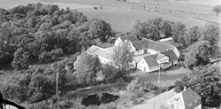 Langvadgaard fotograferet i 1961 før campingpladsen blev oprettet