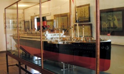 Model i Handels- og Søfartsmuseets udstilling på Kronborg af det store udvandrerskib FREDERIK VIII. Foto: Benjamin Asmussen