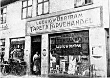 Ludvig Bertrams farvehandel fotograferet i 1920'erne