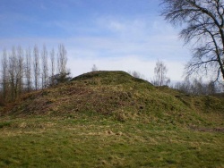"Sneglehøj" ved Prøvestenscentret - Helsingørs enlige officielle fortidsminde. (Foto 2008).