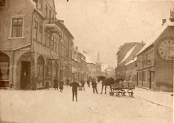 Stengade ca. 1898. Fotografen har stået i begyndelsen af Stengade - ud for nutidens torv ved Helsingør Bycenter