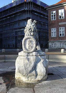 Løvespringvandet fotograferet en vinterdag i 2008